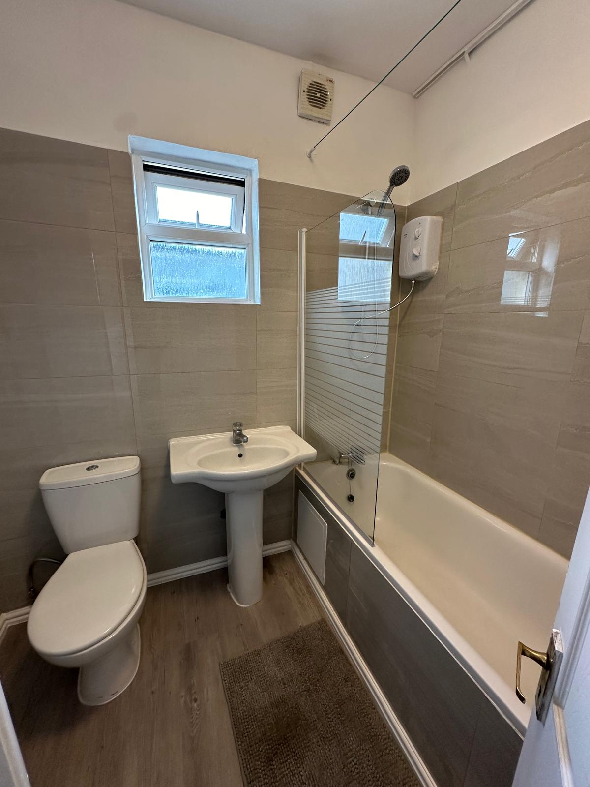 🌟 Single Room – Dongola Road, Seven Sisters (N17 6EB)